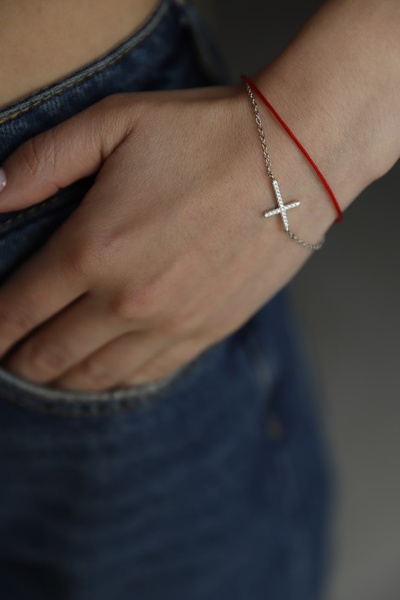 Срібний браслет на червоній нитці Хрест з фіанітами, 15 см + 3 см, 15 см + 3 см